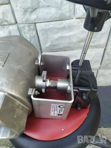 Голям неръждаем кран 4" , снимка 18 - Други машини и части - 52948241