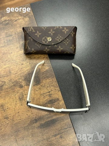 Очила Louis Vuitton, снимка 4 - Слънчеви и диоптрични очила - 52615620