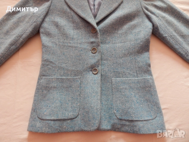 Дамско сако М размер, снимка 2 - Сака - 52040290