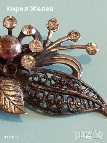 Стара шармантна флорална с оксидация ретро Арт брошка с фасетирани кристали 52156, снимка 3 - Други - 52570769