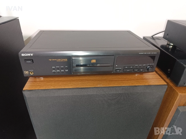 продавам цд плеяр-SONY CDP-XE700