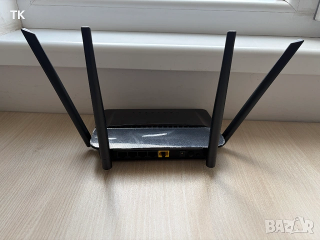 Продавам гигабитов рутер D-Link DIR-842 AC1200, снимка 2 - Рутери - 53400160