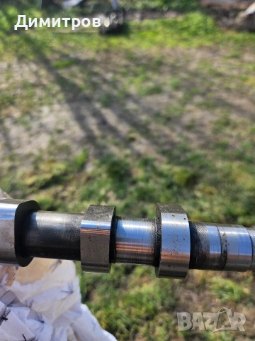 Разпределителен вал 1.5 dCi /82hp/101hp/106hp.Scenic 2,Megan 2 ,Dacia , снимка 6 - Части - 53856986