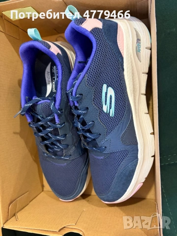 Маратонки Skechers Arch Fit 