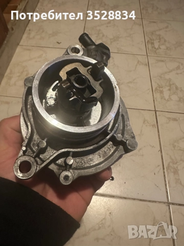 вакум помпа БМВ, снимка 4 - Части - 52431859