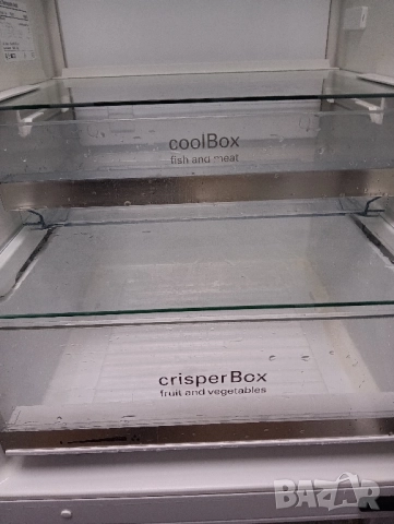 Иноксов комбиниран хладилник с фризер Сименс Siemens A+++ 2 години гаранция!, снимка 2 - Хладилници - 51993664