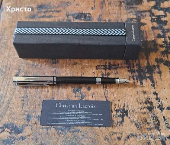 писалка Christian Lacroix Paris метал сребрист и черно, луксозна, красиво гравиран черен лак