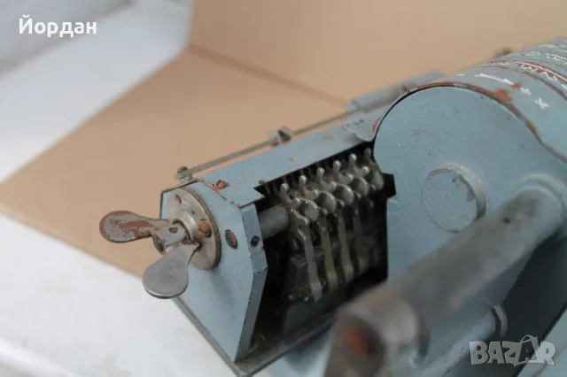 СССР сметачна машина ''Феликс М'' , снимка 15 - Антикварни и старинни предмети - 49849109