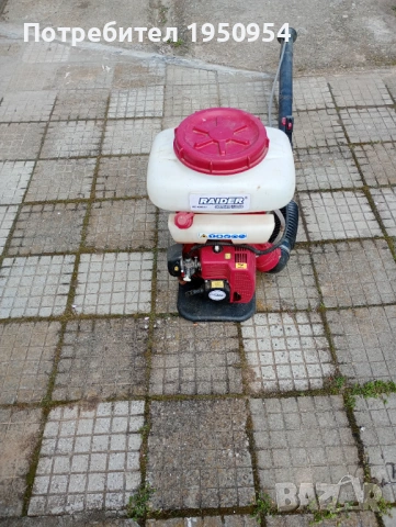 Моторна пръскачка  за високо пръскане