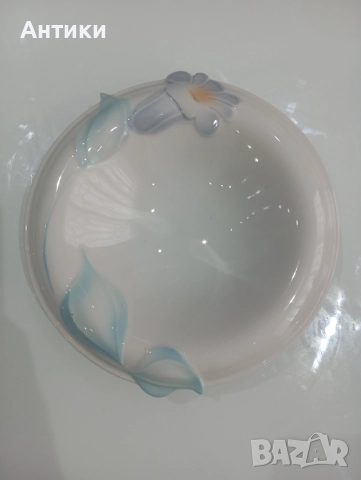 Порцеланова чиния Goebel 