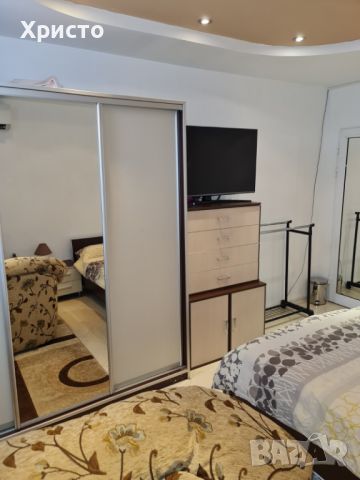 Спалня 2 шкафчета с гардероб, снимка 4 - Спални и легла - 45641594