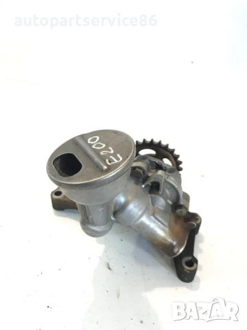 Маслена помпа за Mercedes E Class W124 E200 (1994) R1111810120