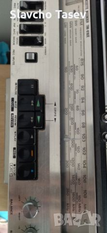 Радио-касетофон HITACHI TRK 8180, снимка 3 - Радиокасетофони, транзистори - 45684593