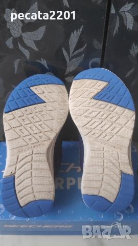 Продавам - детски маратонки Skechers Waterproof, снимка 2 - Детски маратонки - 46414522