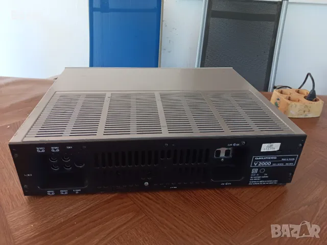 GRUNDIG V2000 Усилвател, снимка 12 - Ресийвъри, усилватели, смесителни пултове - 47173652