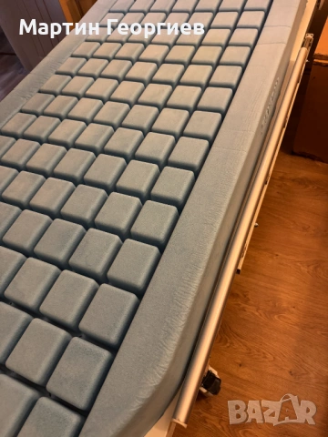 Продавам антидекубитален матрак система Полиплот, ползвам само 1 месец, снимка 3 - Антидекубитални дюшеци - 53419377