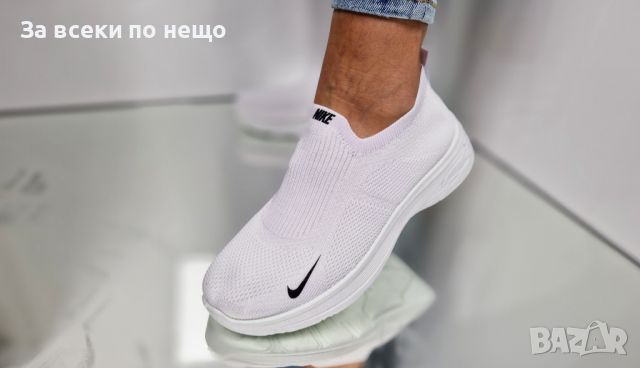 Дамски маратонки Nike - Бели и Черни, снимка 5 - Маратонки - 46503391