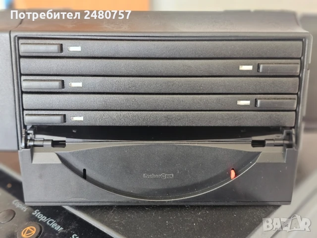 Касета за CD  дискове , снимка 2 - Аудио касети - 51200502