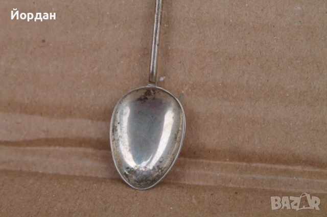 Сребърна лъжичка , снимка 3 - Антикварни и старинни предмети - 50657890