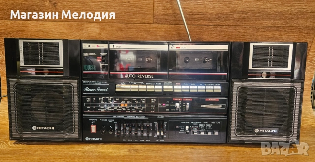 Винтидж бумбокс радиокасетофон Hitachi TRK-W550E – Ретро класика от 80-те 