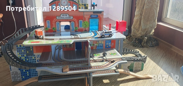 Голямя дървена писта Juniortive Train station XXL set