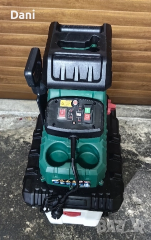 Валцова дробилка за клони Parkside/Парксайд 2800w, снимка 2 - Градинска техника - 45196814