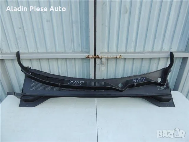 Решетка за чистачки на предното стъкло за Kia Sportage, година на производство код 86151-F1000