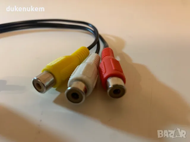 НОВ! 3.5mm AUX към 3 RCA AV Композитен кабел 20 см аудио видео AV Video, снимка 9 - Други - 47197132