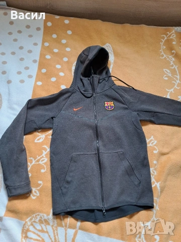 Анцунг на Nike Barcelona Оригинален, снимка 2 - Спортни дрехи, екипи - 53642513