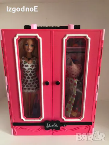 Mattel Barbie Гардеробна на Барби, снимка 3 - Кукли - 47239062