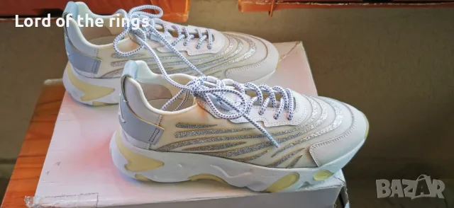 Оригинални маркови дамски маратонки / сникърси MANU - 37 номер, снимка 2 - Маратонки - 49776360