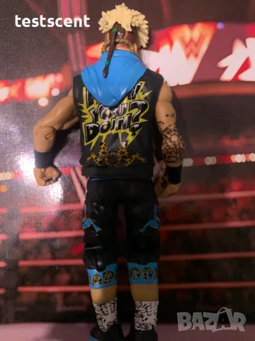 Екшън фигура WWE Enzo Amore Ензо Аморе Elite Mattel action figure играчка, снимка 6 - Колекции - 48502861