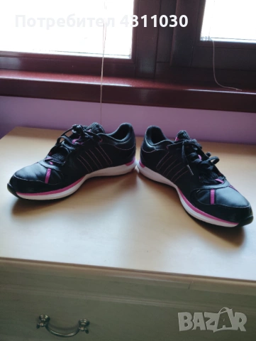 Маратонки Adidas 40 2/3 номер, снимка 5 - Маратонки - 53377517