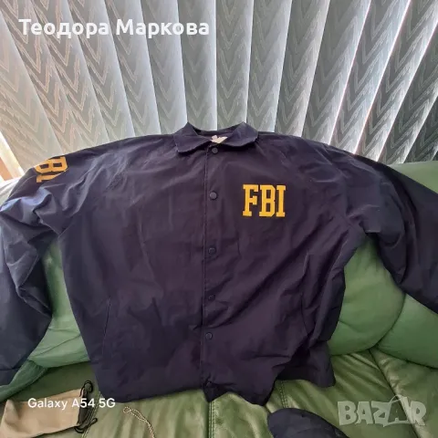 Мъжко яке със аксесоари FBI, снимка 2 - Тениски - 49214791