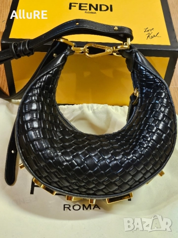 FENDI Налична чанта, снимка 3 - Чанти - 52188664