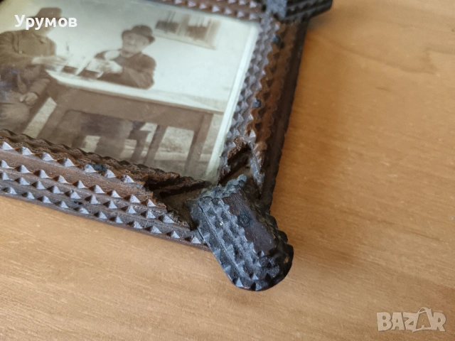 Антикварна рамка за снимки Tramp Art , снимка 5 - Антикварни и старинни предмети - 53934813