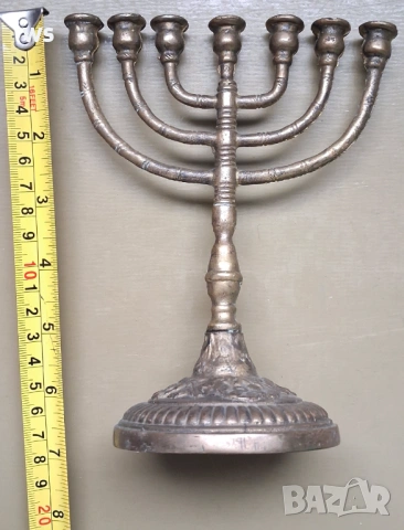 Еврейски свещник - Менора