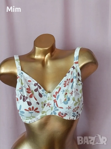 PRIMA DONNA 70 G Бял сутиен на цветя 