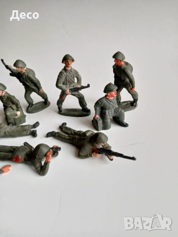 Стари гумени ГДР фигурки войници., снимка 3 - Колекции - 52293660