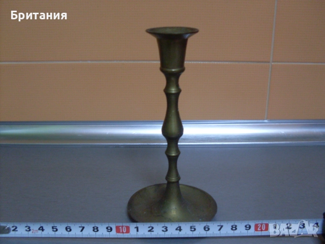 Бронзов свещник., снимка 6 - Антикварни и старинни предмети - 52921329