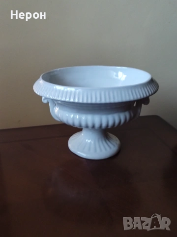 Порцеланова кашпа/саксия/амфора, снимка 5 - Декорация за дома - 53662425