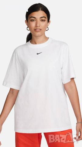 Nike Women's Club Essentials Oversized Дамска тениска / T-Shirt   , снимка 8 - Тениски - 44428864