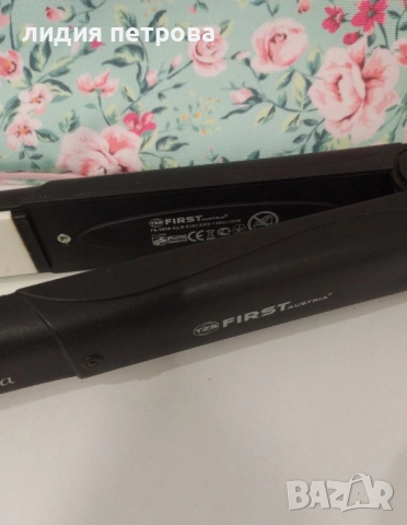 Обява 36.Преса за коса и подарък козметична чантичка., снимка 2 - Преси за коса - 52527842