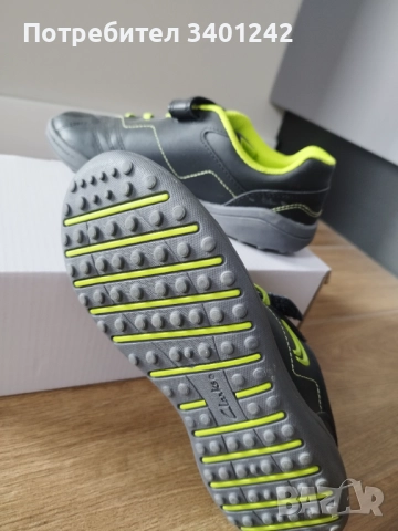 Детски маратонки Clarks, чисто нови, снимка 3 - Детски маратонки - 52346399