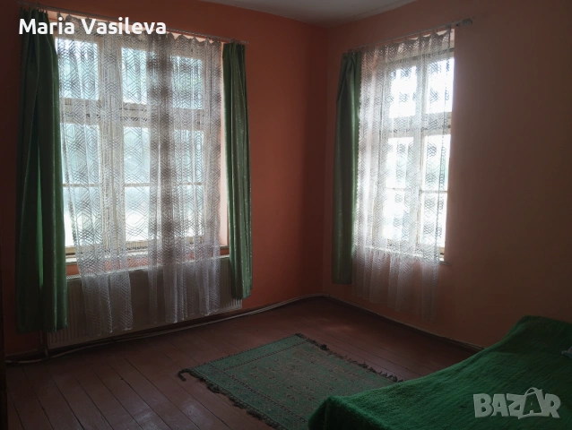 Продавам голяма къща с голям двор, снимка 7 - Къщи - 53029057