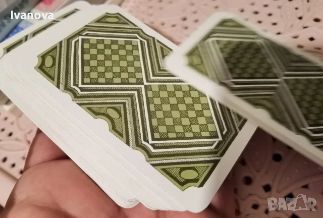 Ретро карти за белот от ГДР, нови, снимка 3 - Карти за игра - 53719413