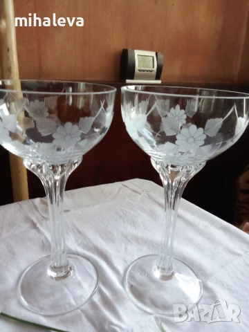 продава кристални чаши