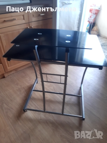 Стъклена  масичка, снимка 6 - Маси - 51693457