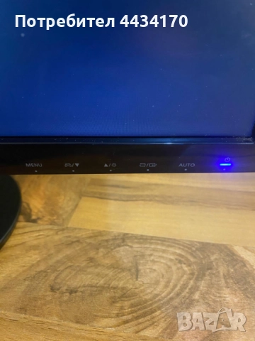 Samsung S24D300H – 24" Full HD монитор – употребяван, напълно работещ, снимка 4 - Монитори - 52532307