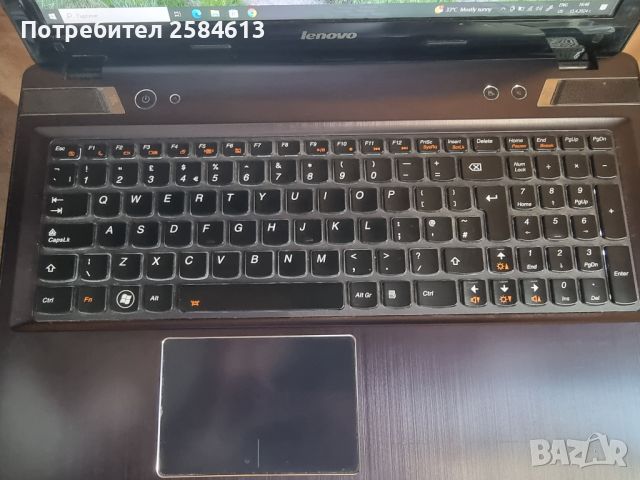 Лаптоп Lenovo Y580, снимка 2 - Лаптопи за игри - 45396158